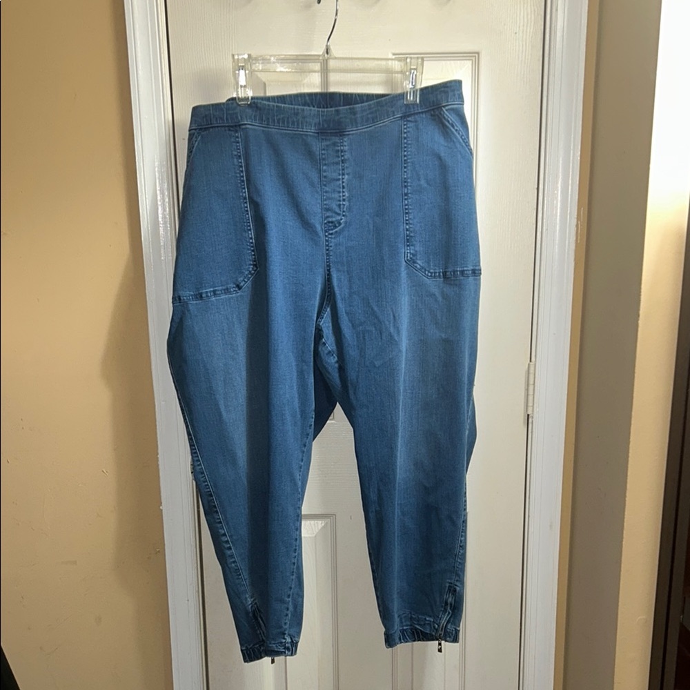 Belle by Kim Gravel Blue Denim Jogger Jeans Pants Leggings